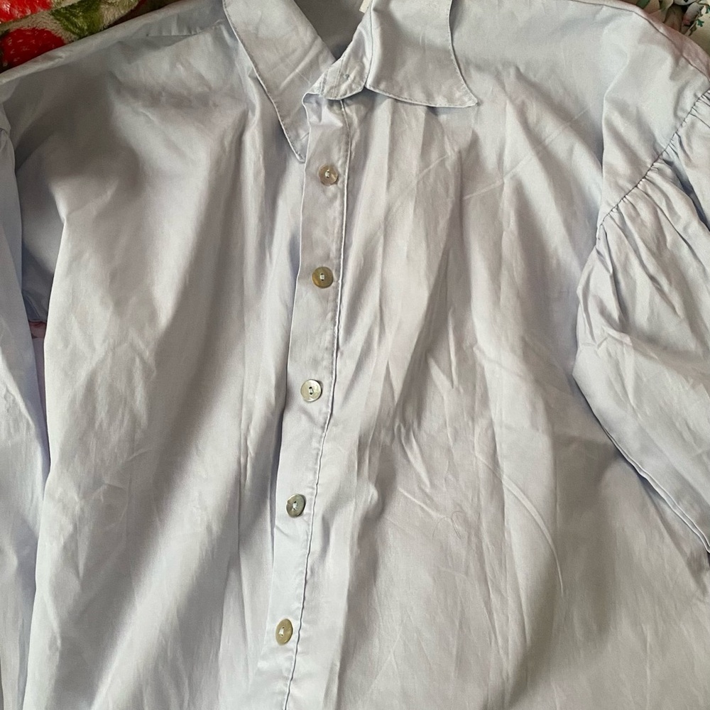 White puffy long sleeve top
